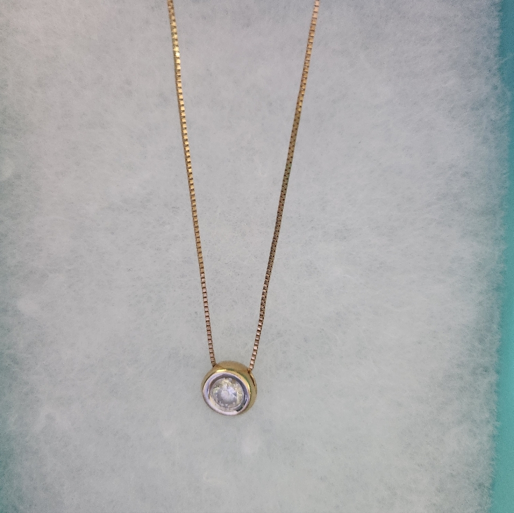 20" Elegant Gold Pendant Necklace